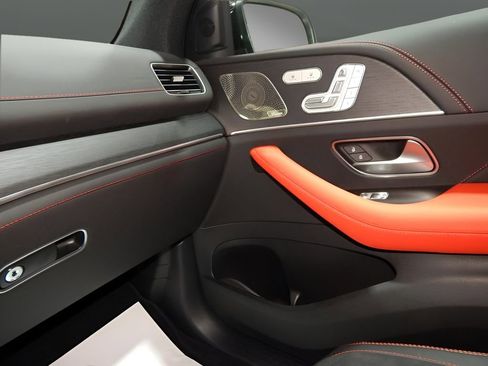 Used 2024 Mercedes-Benz GLE 53 AMG 4MATIC Coupe image 16