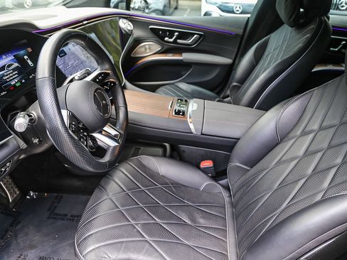 Used 2023 Mercedes-Benz EQS AMG 4MATIC image 17