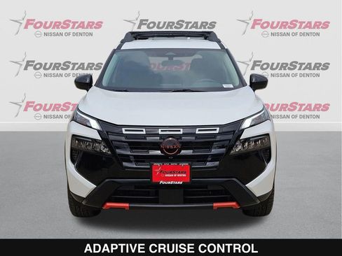 New 2026 Nissan Rogue SV AWD/4WD image 10