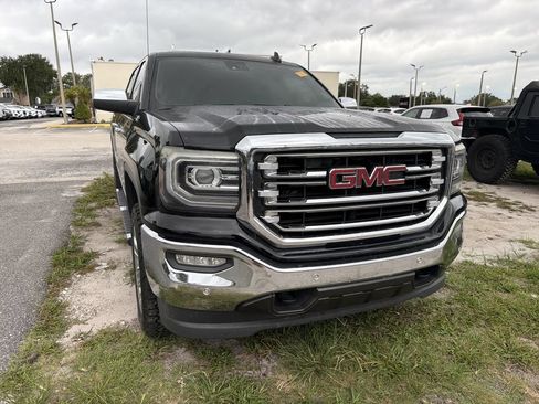 Used 2018 GMC Sierra 1500 SLT AWD/4WD image 5