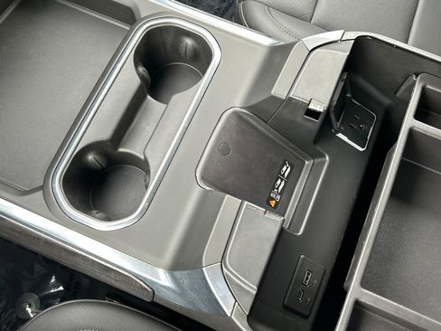 Used 2025 Chevrolet Silverado 3500 LTZ w/ LTZ Plus Package image 18