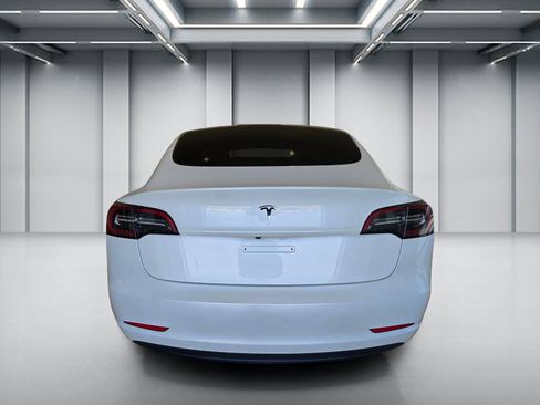 Used 2023 Tesla Model 3 Standard Range RWD image 6