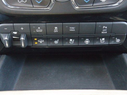 Used 2014 RAM 1500 Sport w/ Sport Premium Group AWD/4WD image 27