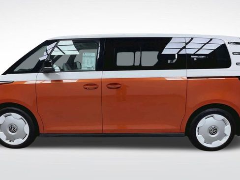 Used 2025 Volkswagen ID. Buzz 1st Edition image 5