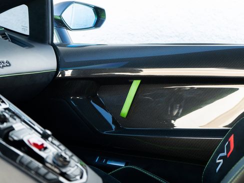 Used 2019 Lamborghini Aventador SVJ image 29