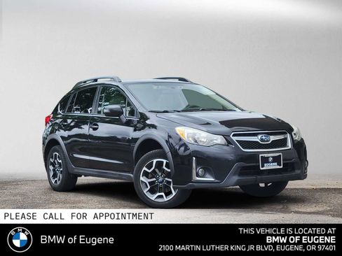 Used 2017 Subaru Crosstrek 2.0i Limited AWD/4WD image 1