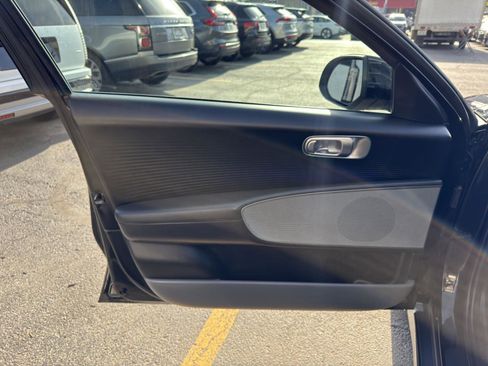 Used 2023 Hyundai Ioniq 6 SEL image 16