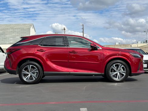 Certified 2023 Lexus RX 350 Premium w/ Cold Area Package AWD/4WD image 6