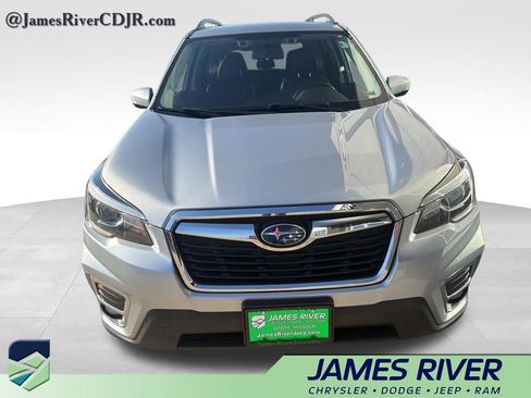 Used 2020 Subaru Forester Limited image 3