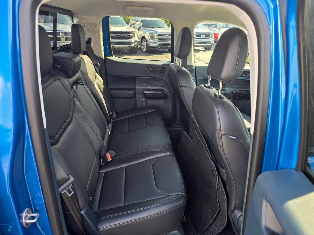 Used 2026 Ford Maverick Lariat w/ Black Appearance Package AWD/4WD image 12