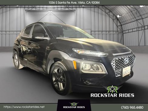 Used 2021 Hyundai Kona SE w/ Cargo Package AWD/4WD image 1