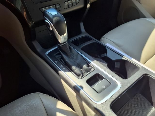 Used 2018 Ford Escape Titanium AWD/4WD image 12