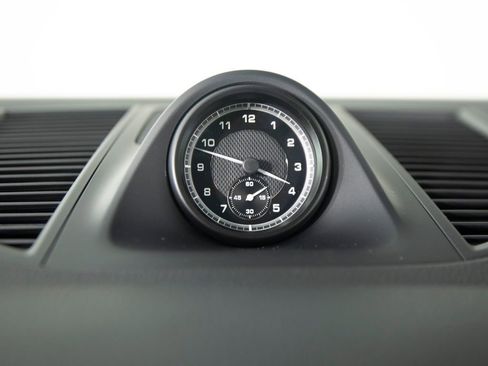 New 2026 Porsche Macan S image 28