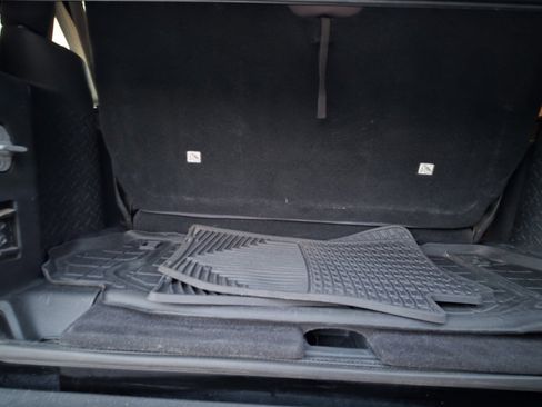 Used 2013 Jeep Wrangler Sport image 8