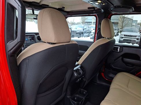 Used 2021 Jeep Wrangler Unlimited Sport image 21