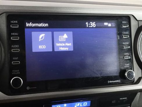 Used 2022 Toyota Tacoma SR5 w/ Technology Package RWD image 32
