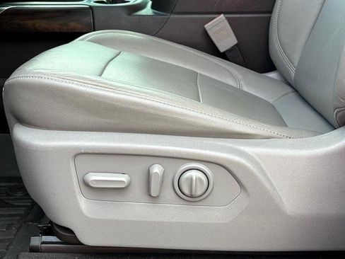 Used 2020 GMC Sierra 1500 SLT w/ SLT Premium Plus Package image 16