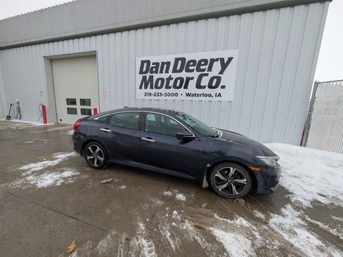 Used 2016 Honda Civic Touring image 20