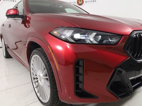 Used 2024 BMW X6 xDrive40i w/ Premium Package image 55