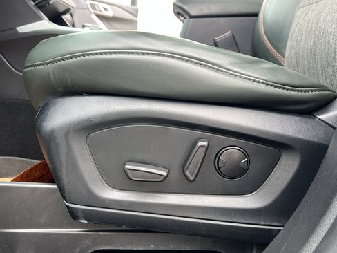 Used 2022 Ford Explorer Timberline image 15