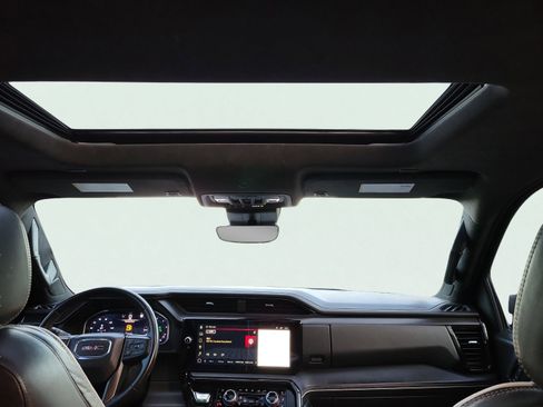 Used 2022 GMC Sierra 1500 AT4X image 19