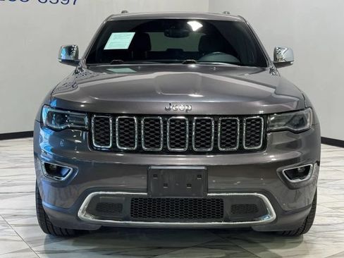Used 2017 Jeep Grand Cherokee Limited w/ Luxury Group II RWD image 3