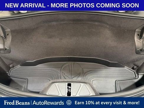 Used 2020 Chevrolet Corvette Stingray Preferred Cpe w/ 2LT Preferred Equipment Group RWD image 8