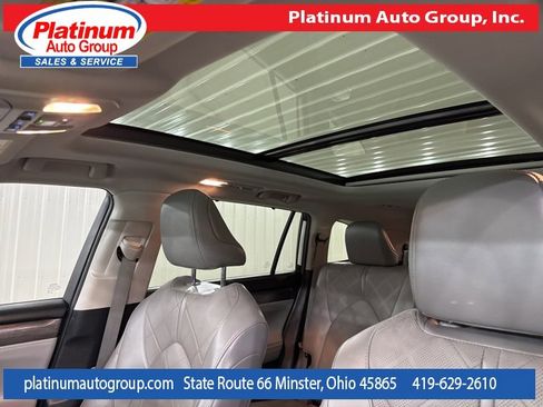 Used 2022 Toyota Highlander Platinum image 14