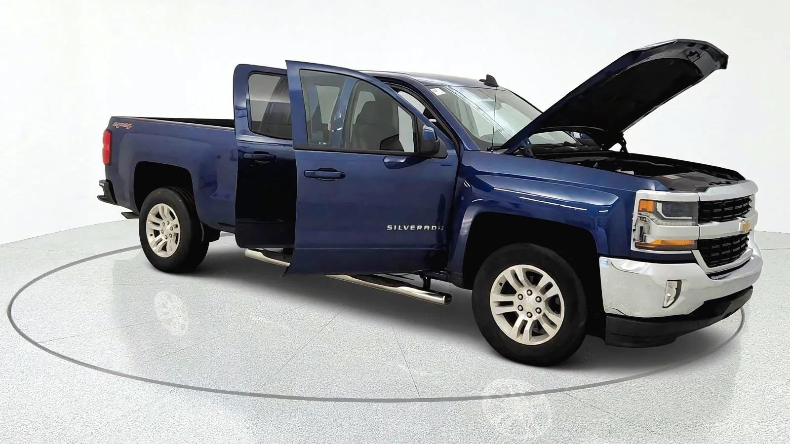 Used 2017 Chevrolet Silverado 1500 LT w/ All Star Edition AWD/4WD image 11