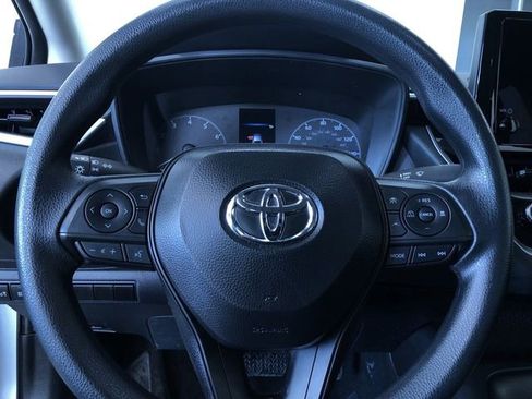 Certified 2025 Toyota Corolla LE image 24