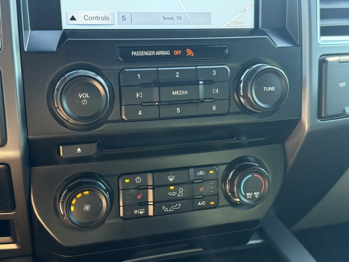 Used 2016 Ford F150 XLT w/ Equipment Group 302A Luxury RWD image 27