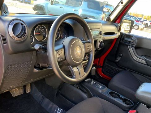 Used 2013 Jeep Wrangler Sport image 14