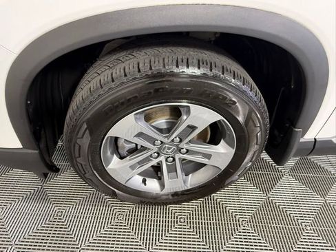 Used 2023 Honda Pilot EX-L image 13