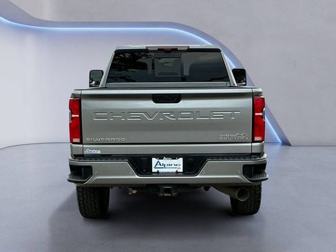 Used 2025 Chevrolet Silverado 3500 High Country w/ High Country Premium Package AWD/4WD image 4