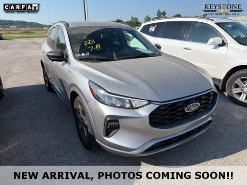 Used 2024 Ford Escape ST-Line FWD image 1