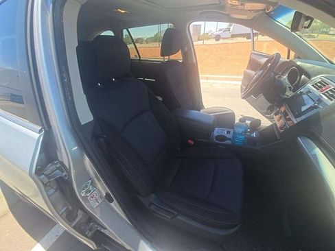 Used 2016 Subaru Outback 2.5i Premium w/ Popular Package #3 AWD/4WD image 10