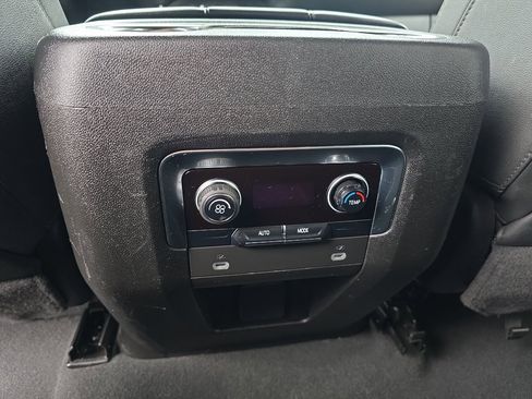 Certified 2024 Chevrolet Tahoe LT AWD/4WD image 21