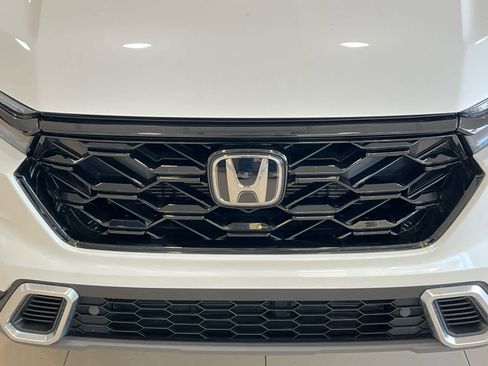 Certified 2024 Honda CR-V Sport Touring image 4