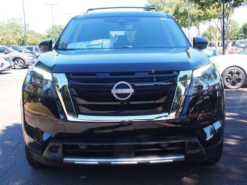 New 2025 Nissan Pathfinder Platinum w/ Cargo Package image 2