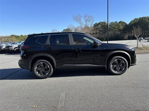 New 2026 Nissan Rogue SV image 9