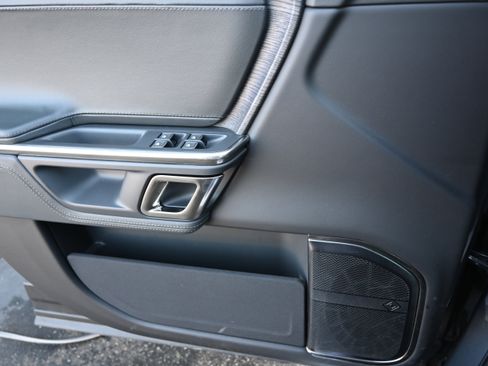 Used 2023 Rivian R1T Adventure image 40