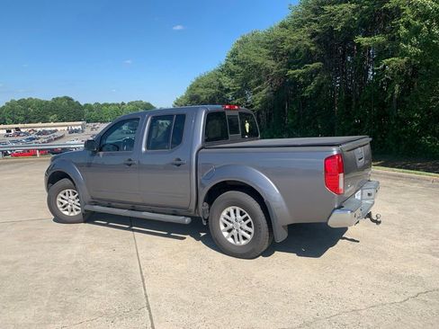 Used 2021 Nissan Frontier SV AWD/4WD image 14