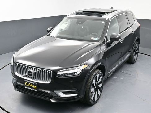 Used 2023 Volvo XC90 T8 Plus image 46