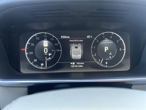 Used 2017 Land Rover Range Rover Supercharged image 19