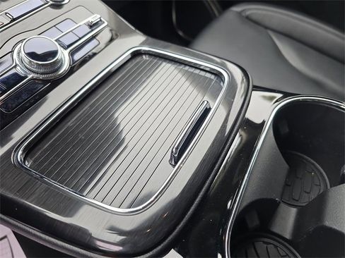 Used 2023 Lincoln Nautilus FWD image 22