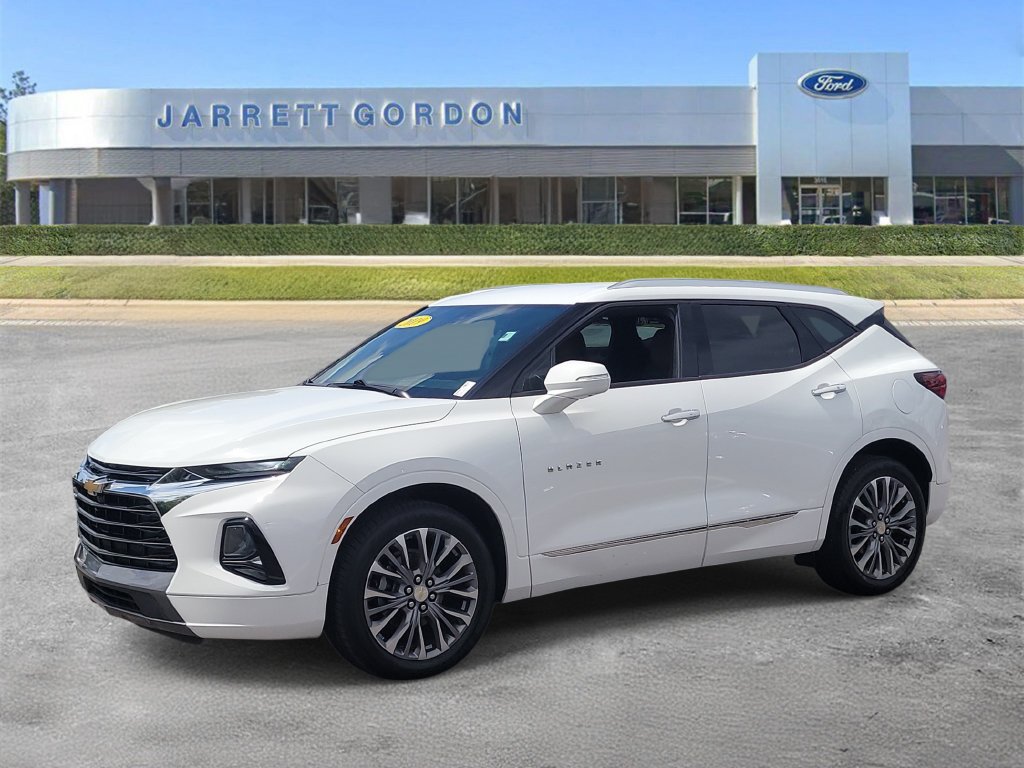 Used 2019 Chevrolet Blazer Premier w/ Driver Confidence II Package FWD image 2