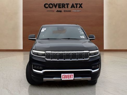 Used 2023 Jeep Grand Wagoneer L 4WD image 1