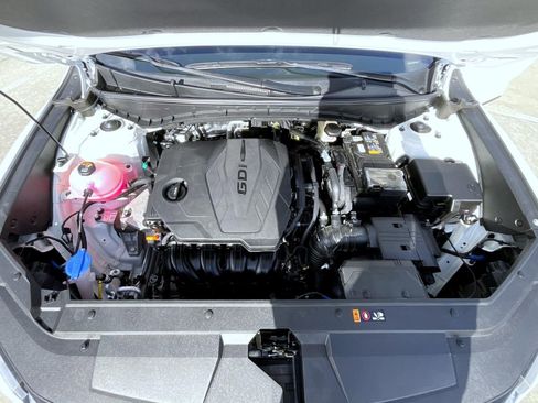 Certified 2026 Hyundai Santa Cruz SE image 25