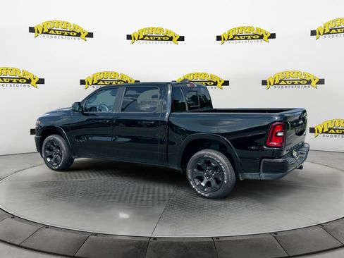 Used 2025 RAM 1500 Big Horn AWD/4WD image 3