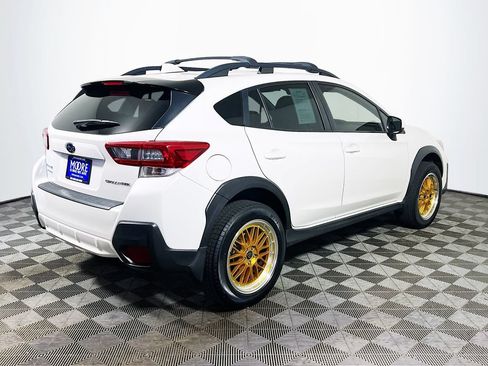 Used 2022 Subaru Crosstrek 2.0i Premium w/ Popular Package #2 AWD/4WD image 7